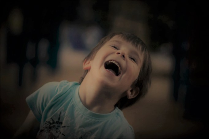laughter_child-1674021_1920_pixabay_edited